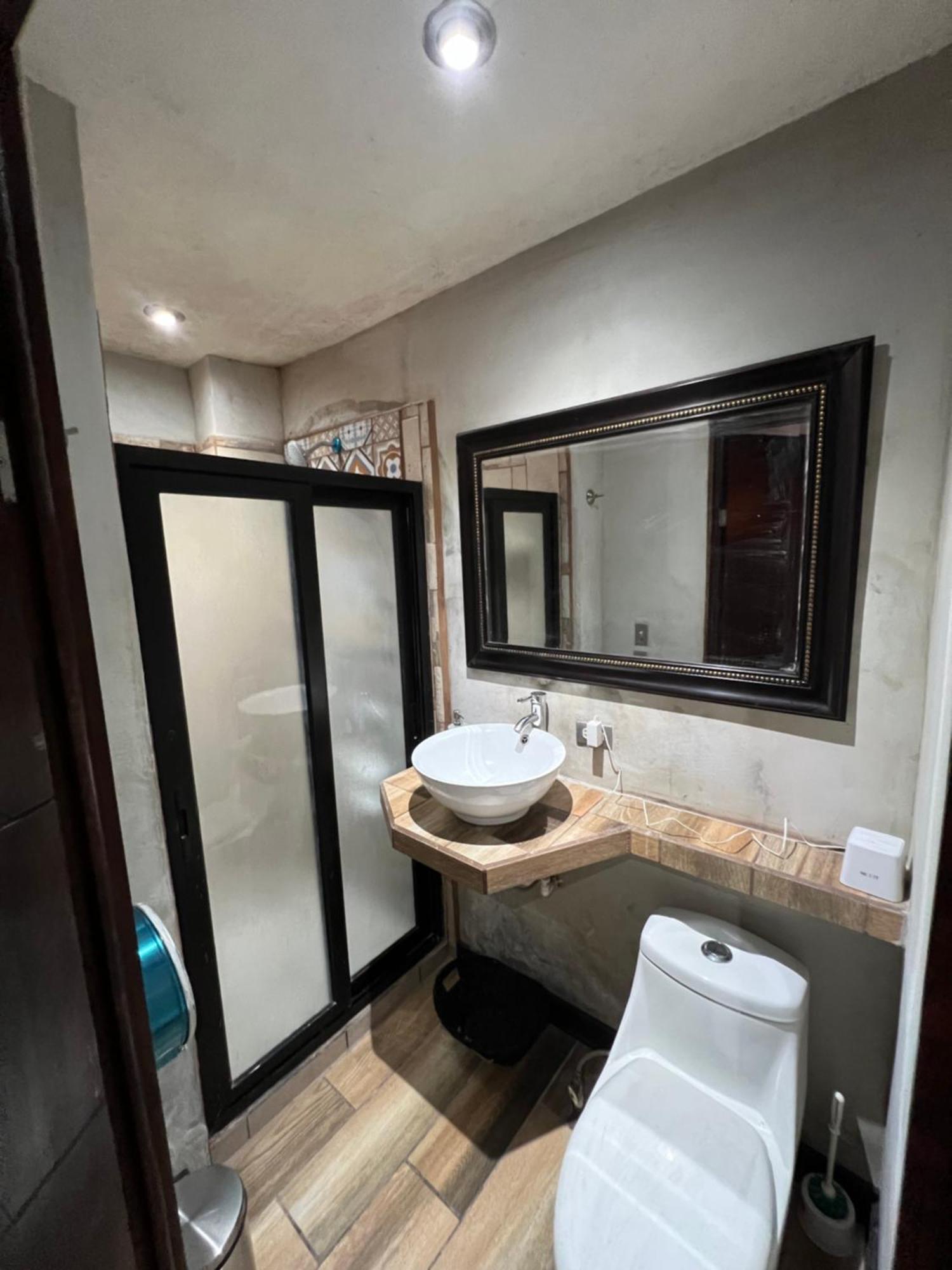 Apartment G4 *